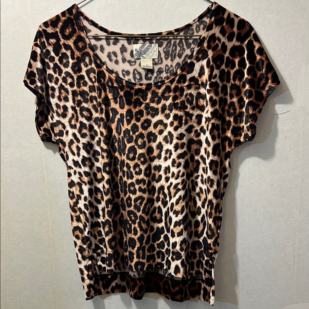 HOLLY HOCK by LUCKY BRAND Leopard Print Short Sleeve Velour Top